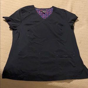 Koi Basics scrub set